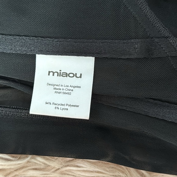 Deville Top in Black
Miaou - Picture 5 of 5